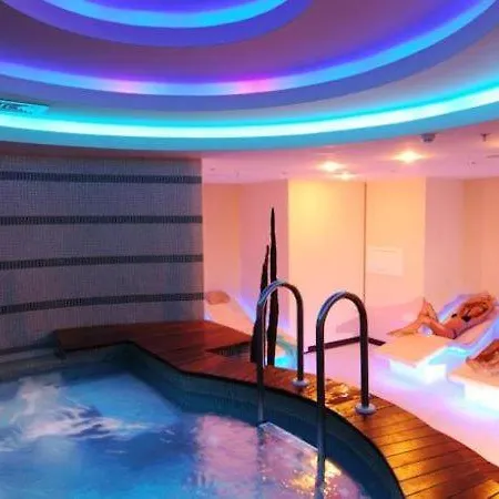 Luxury 3 Bedrooms Villa,Private Pool Gold City