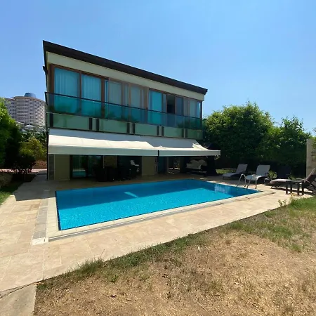 Villa Luxury 3 Bedrooms Villa,Private Pool Gold City
