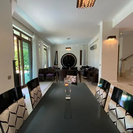 Luxury 3 Bedrooms Villa,Private Pool Gold City Вилла Алания