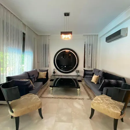 Luxury 3 Bedrooms Villa,Private Pool Gold City Алания
